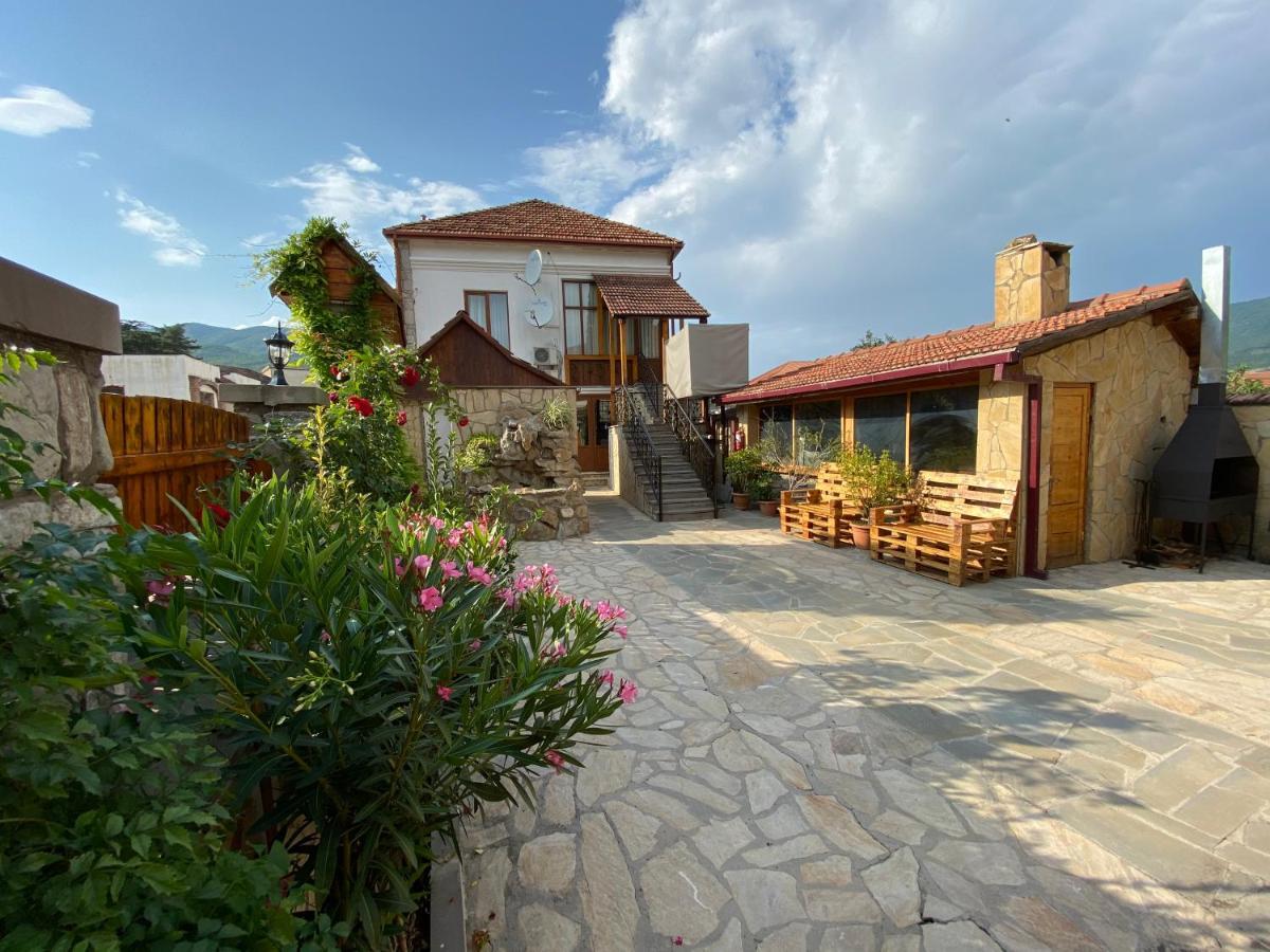 Hotel Aragvi Mtsʼkhetʼa Buitenkant foto