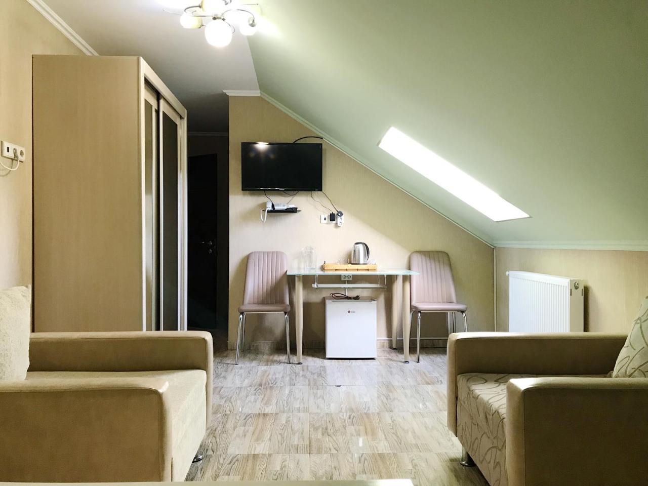 Hotel Aragvi Mtsʼkhetʼa Buitenkant foto