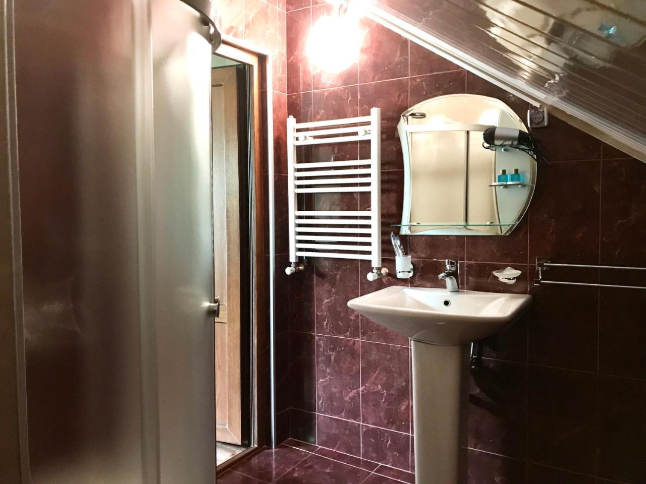 Hotel Aragvi Mtsʼkhetʼa Buitenkant foto