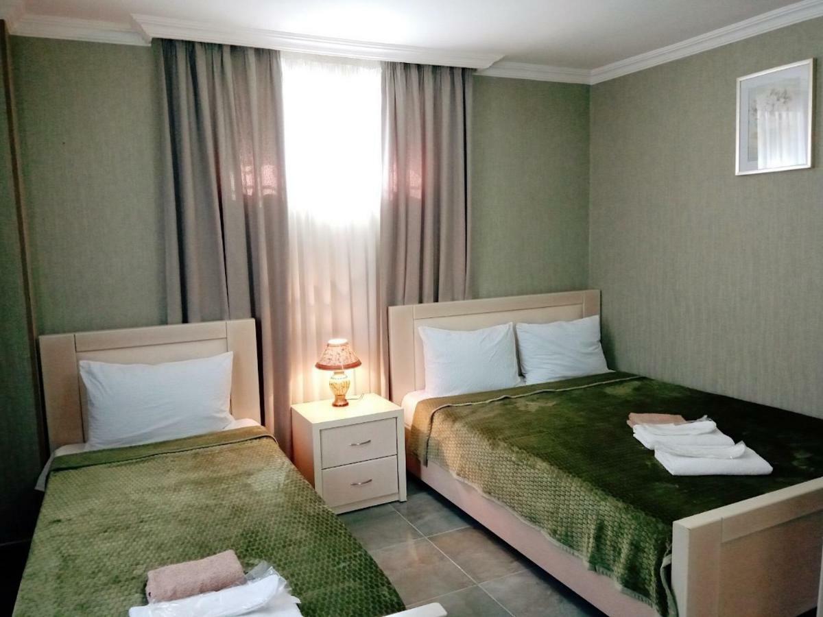 Hotel Aragvi Mtsʼkhetʼa Buitenkant foto