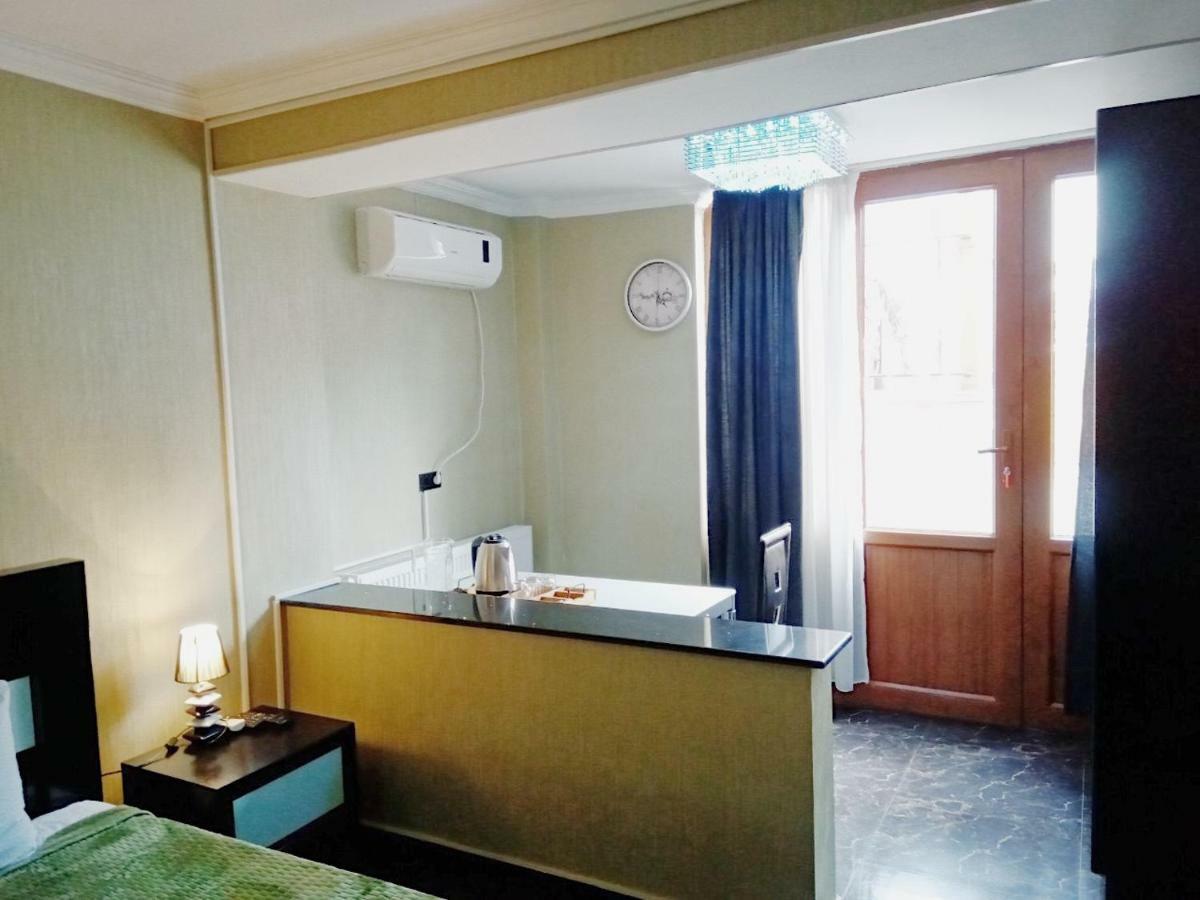 Hotel Aragvi Mtsʼkhetʼa Buitenkant foto